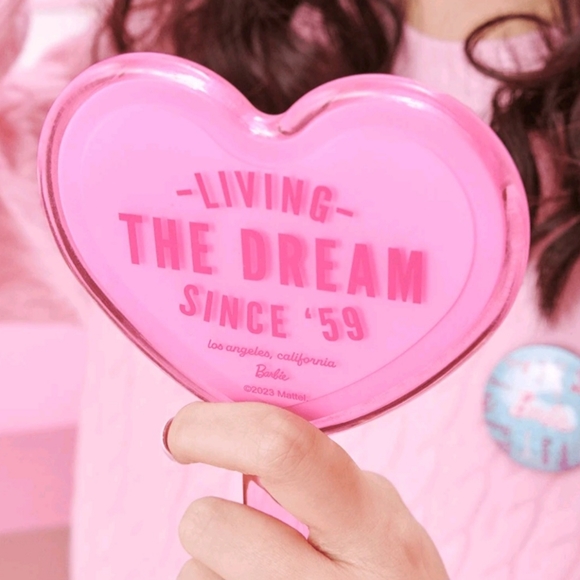 Barbie Mattel Miniso Inspired by The Barbie Movie Heart Handheld Mirror - Picture 2 of 9